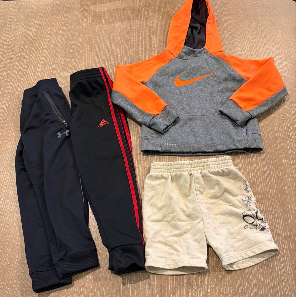 Boys 4T-5 Clothing 4pc Lot Nike Under Armour Adidas Marvel Hoodie Pants Shorts‎